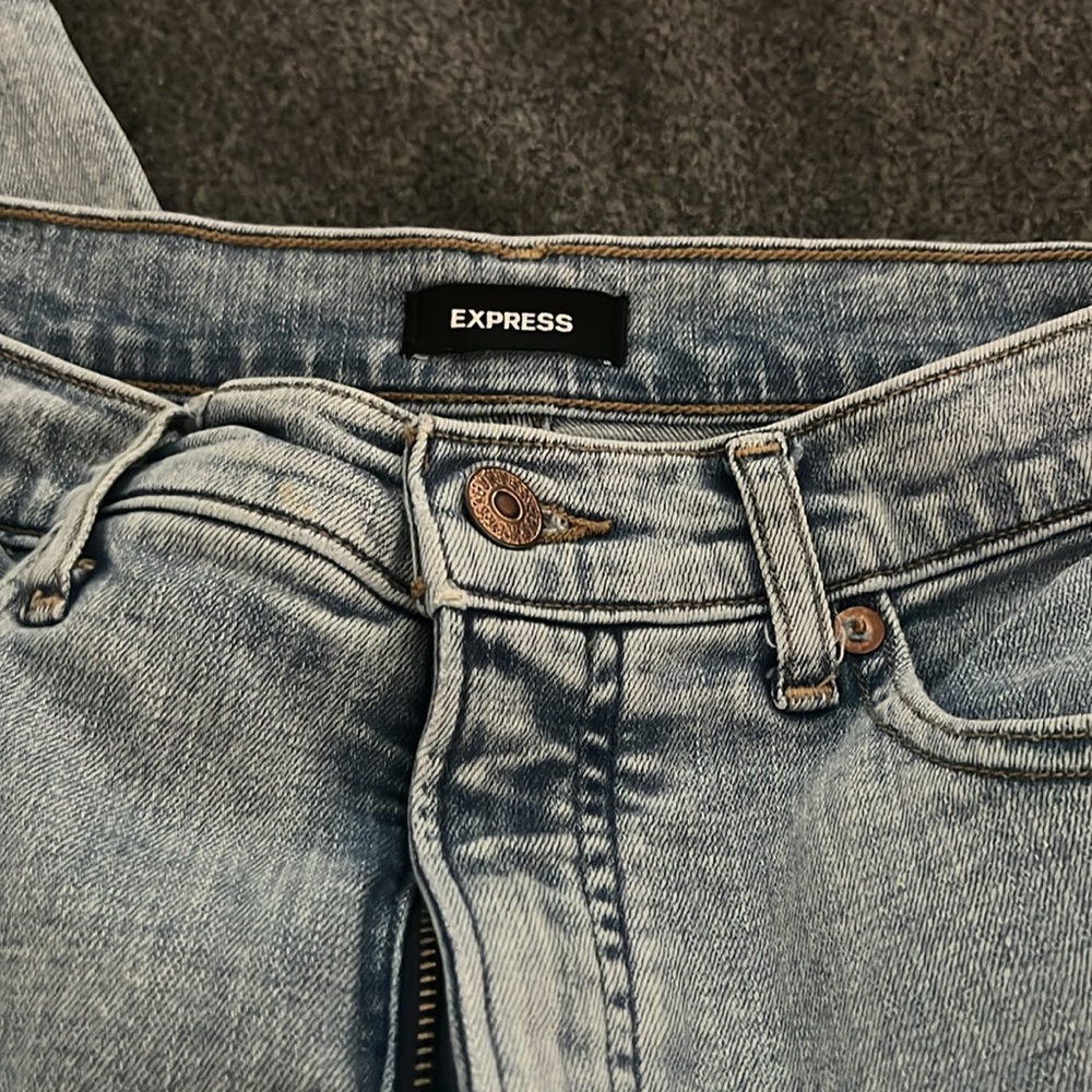 Express Jeans - Picture 2 of 5